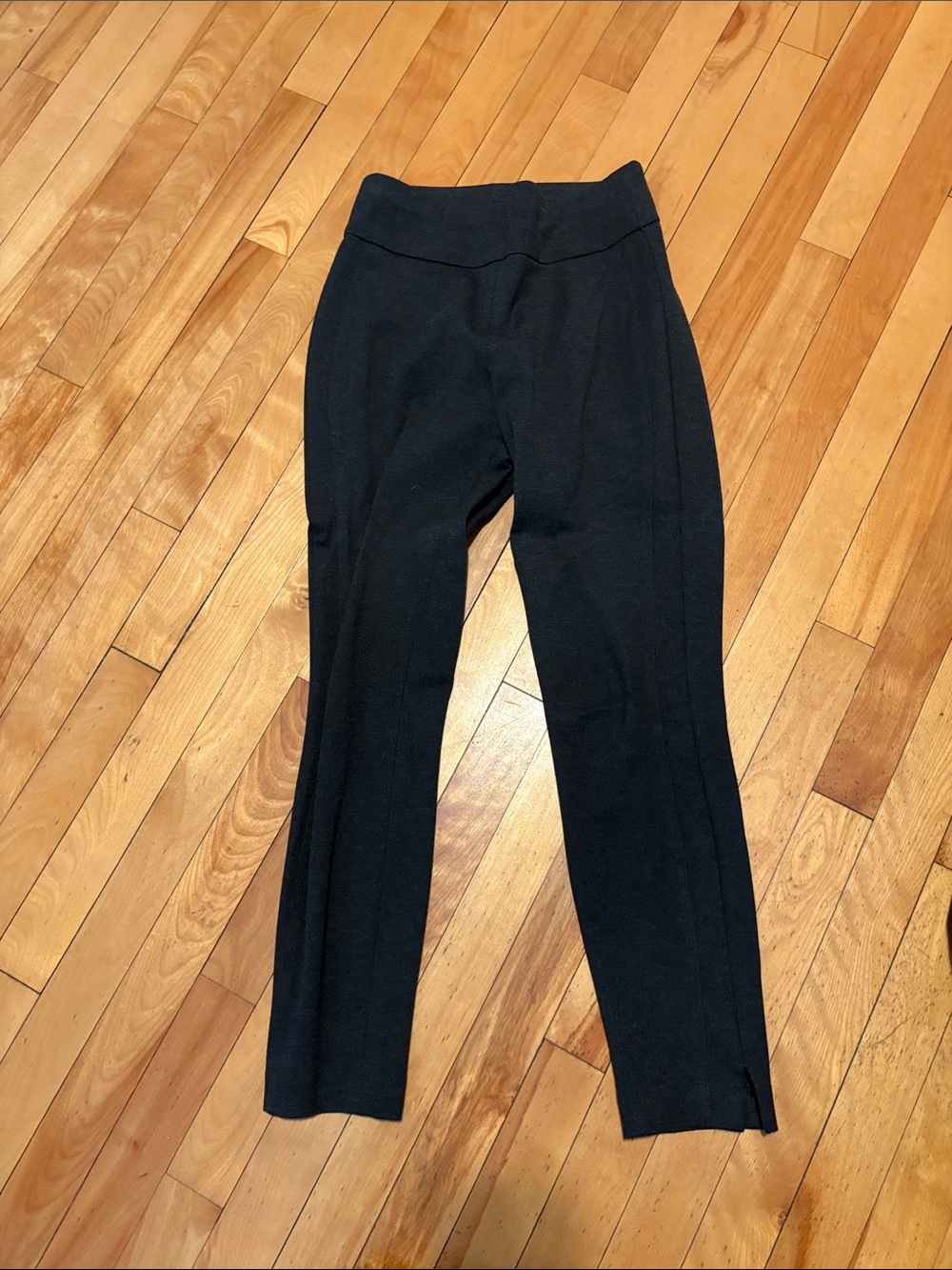 Womens Express Pull-On Pants
